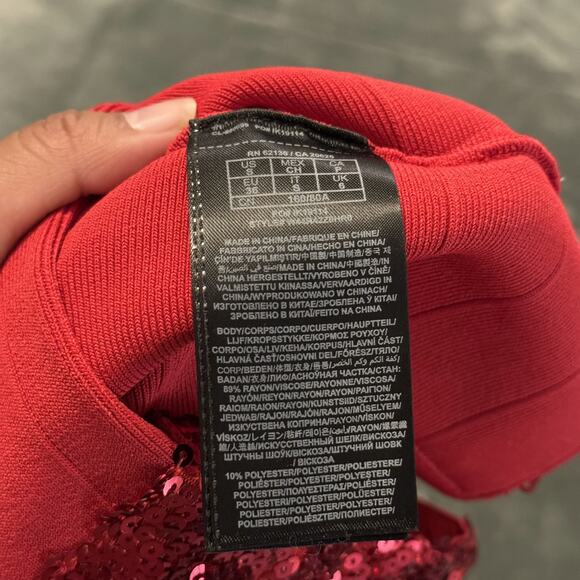 Guess Bodycon Dress Women's Small Red Sequin Halter Neck Cocktail Showgirl Glam - Picture 4 of 8